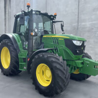 جرار John Deere 6125M